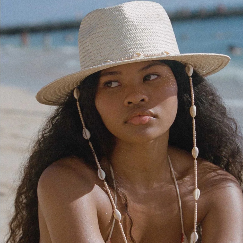NWOT LACK OF COLORS SEASHELL FEDORA